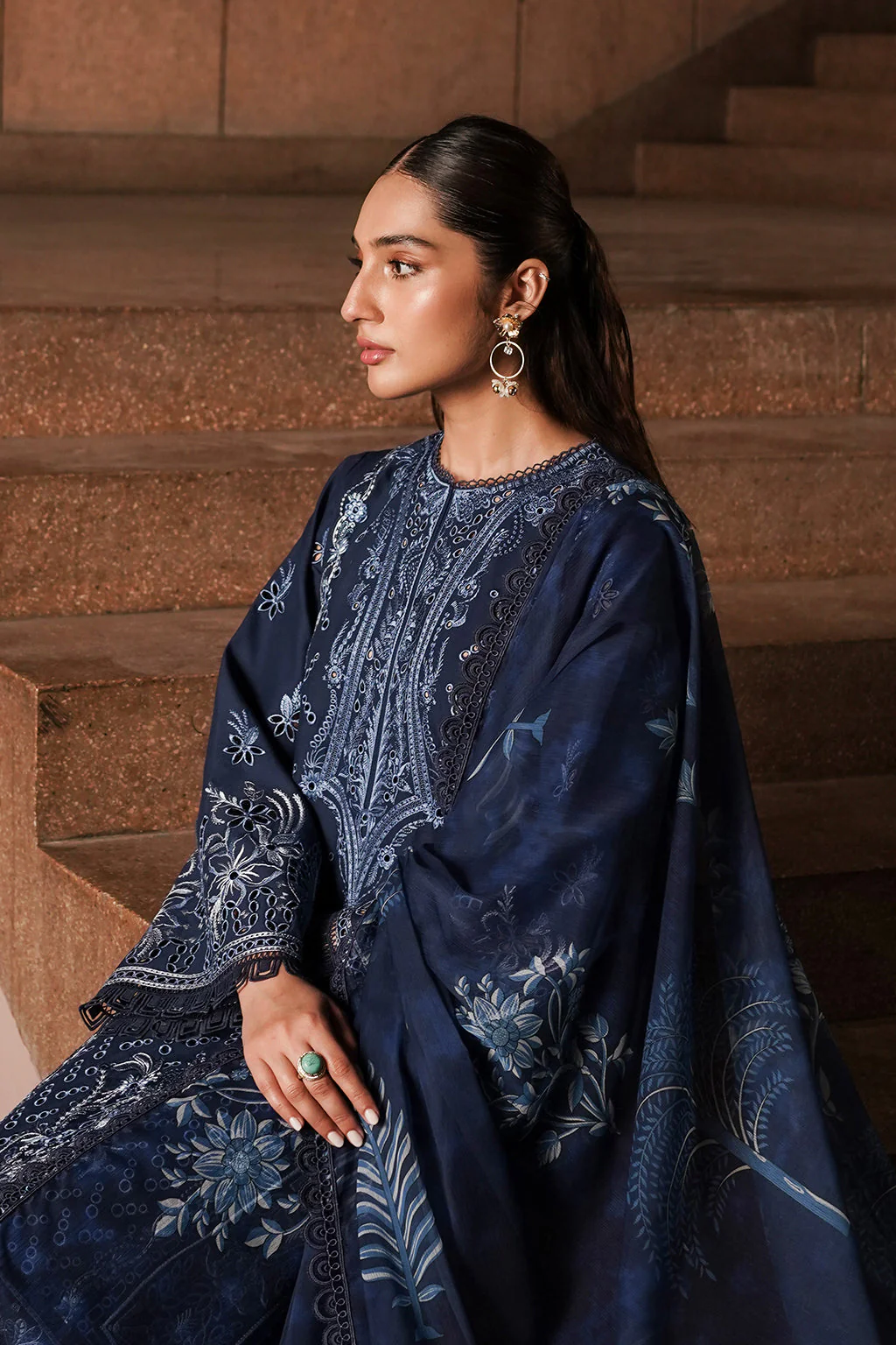 Afrozeh Chikankari Lawn || Capri - Image 5