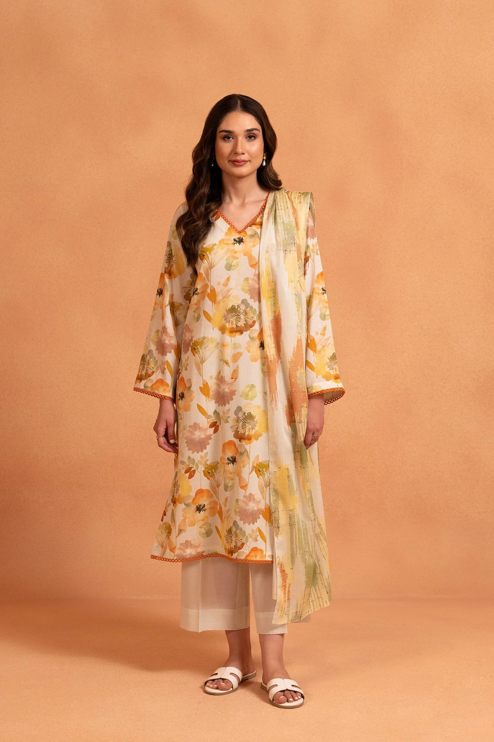 Printed Lawn Unstitched Suit (2 PC) - Image 3