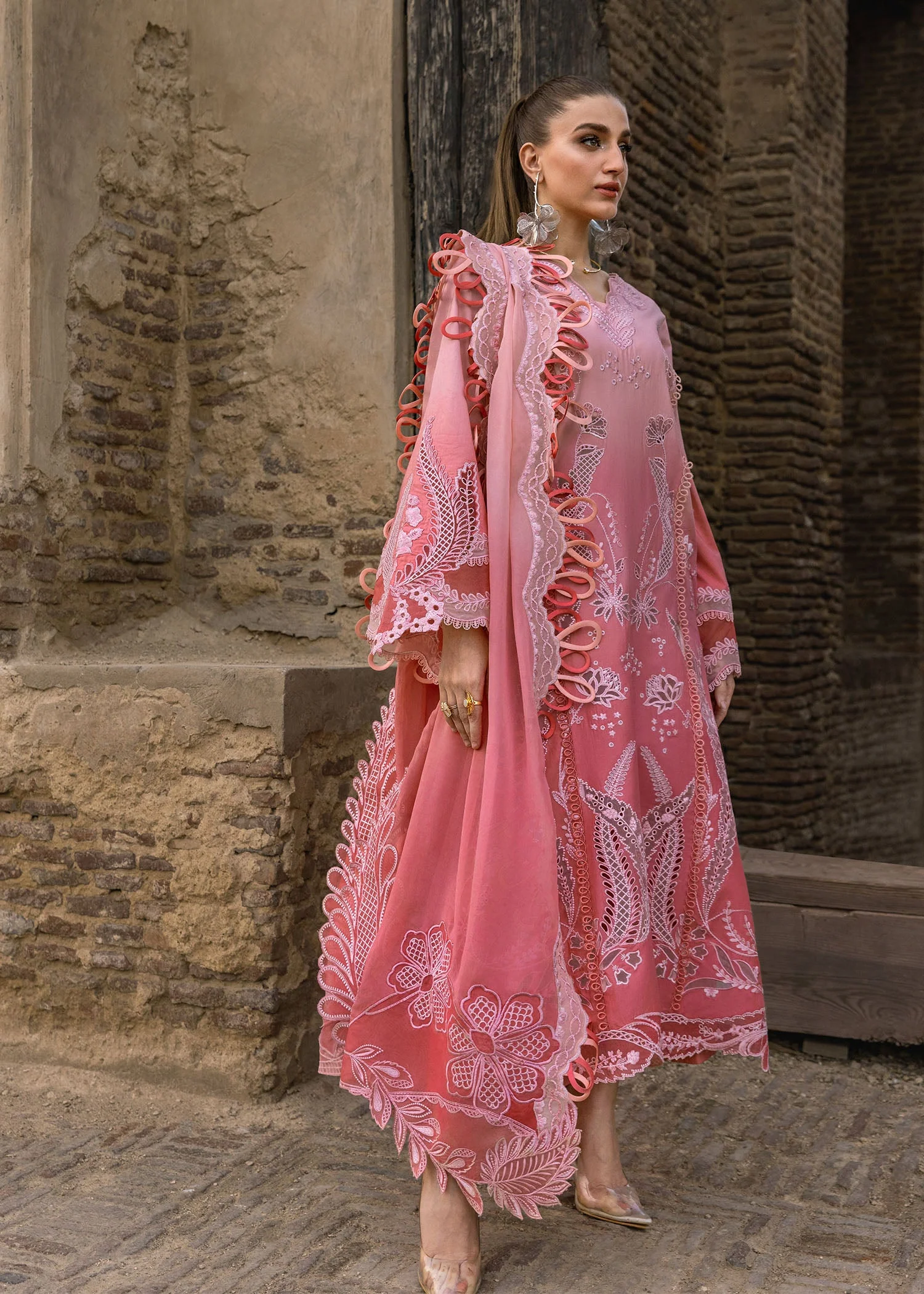 TASAWAR LUXURY LAWN - Image 4